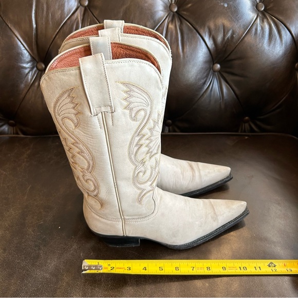 Women’s cowboy boots size 7.5 - Picture 7 of 9